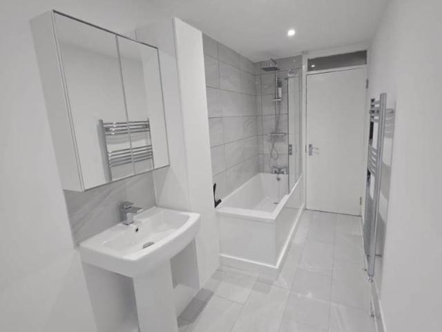 Room for rent in Thamesmead, Isle Of Man