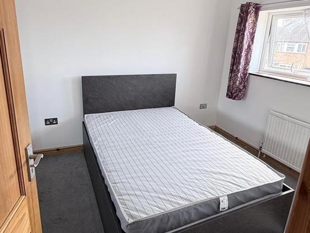 Room for rent in Slough