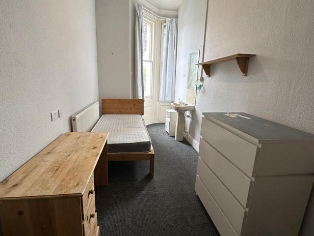 Room for rent in Sydenham, Green Close
