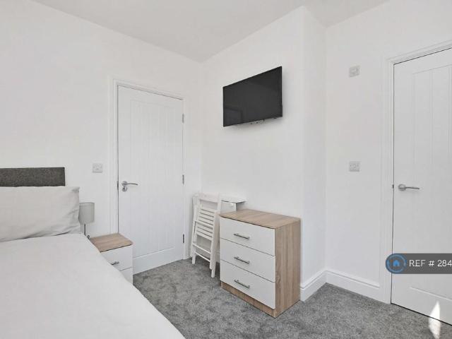 Room for rent in South Yorkshire
