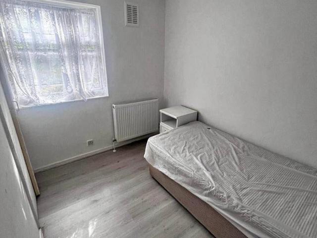 Room for rent in Huntingdon