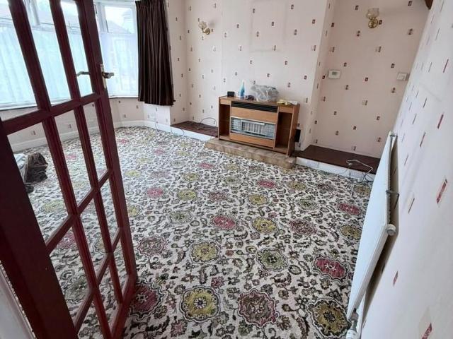 Room for rent in Gidea Park, Greater London