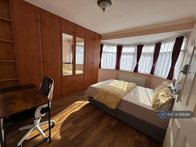 Room for rent in Greater London