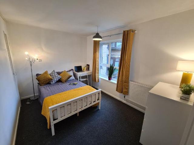 Room for rent in Lakenham, East Bank