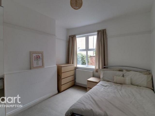 Room for rent in Phippsville, Northampton