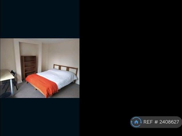 Room for rent in Westborough, Surrey