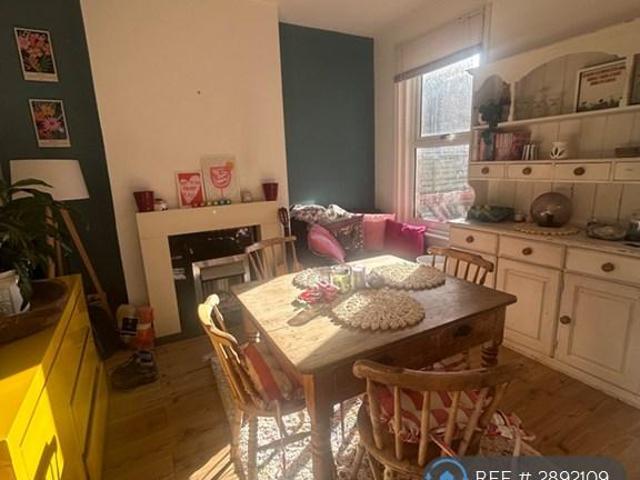 Room for rent in Roselands, Eastbourne