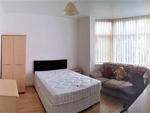 Room for rent in Georgia, Greater Manchester