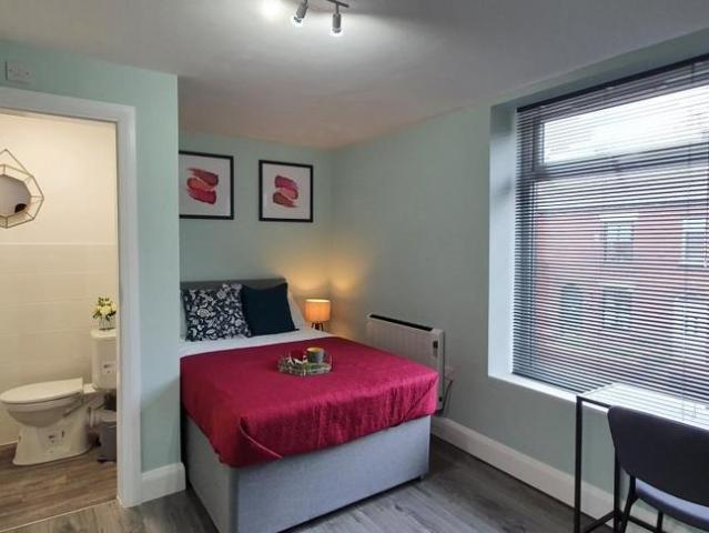 Room for rent in Pendock, Greater Manchester