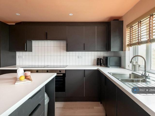 Room for rent in Whiteway, Dulcote