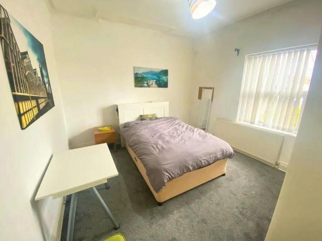 Room for rent in Georgia, Isle Of Man