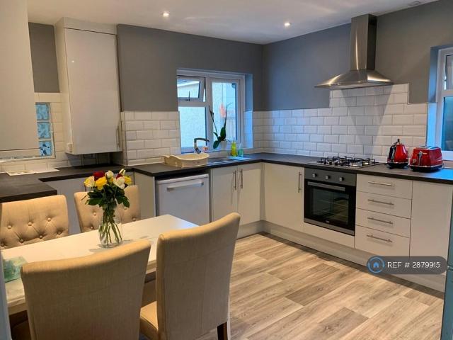 Room for rent in Evershot, Oxfordshire