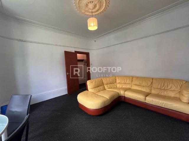Room for rent in Headingley Hill, Headingley