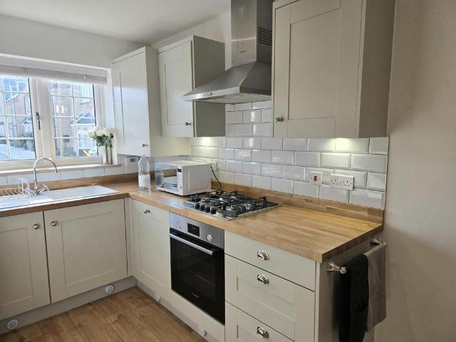 Room for rent in Chesterton, Evershot