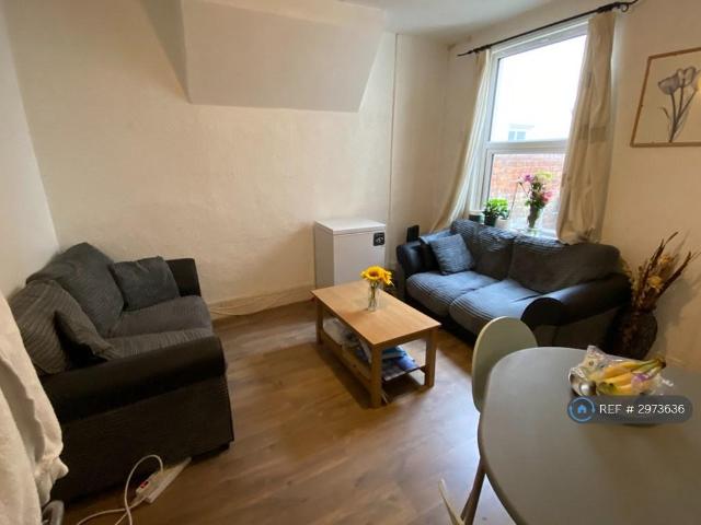Room for rent in Semilong, Northampton