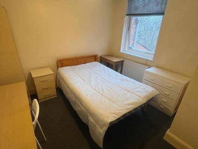 Room for rent in Stirchley, Isle Of Man