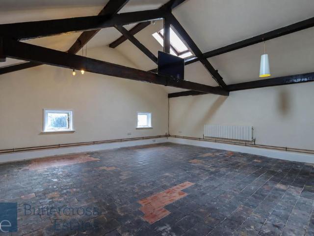 Room for rent in New Town, Alverton