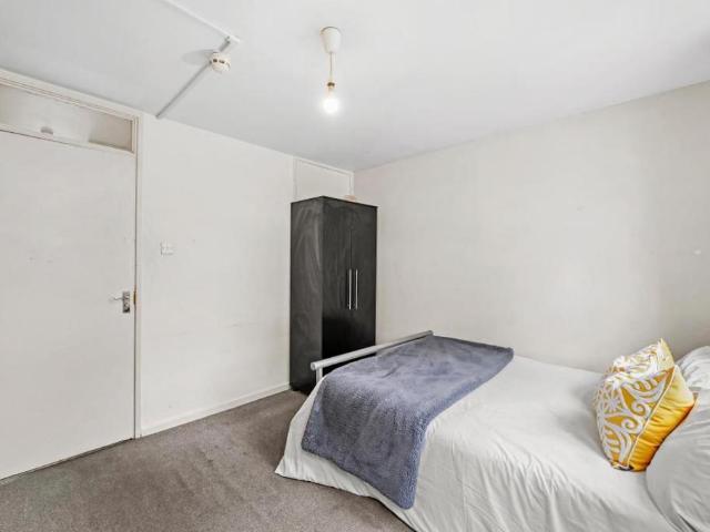 Room for rent in Maida Hill, West Kilburn
