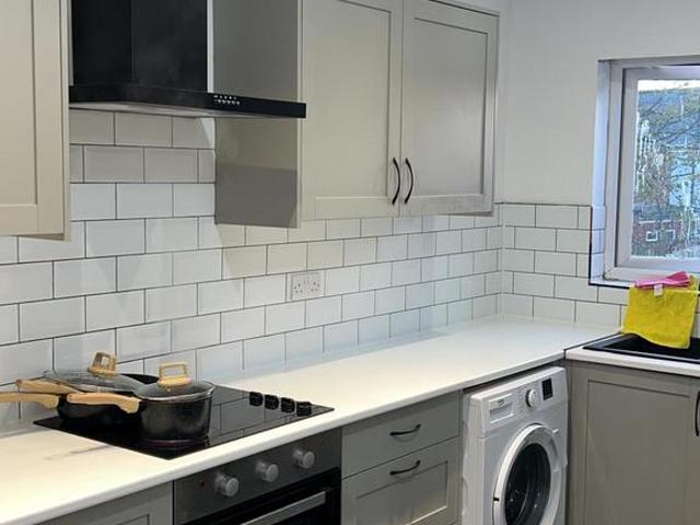 Room for rent in Bearwood, West Midlands