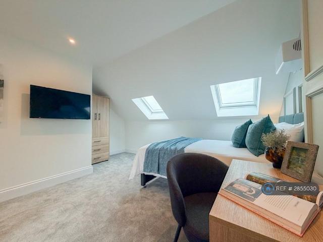 Room for rent in Upper Parkstone, Poole