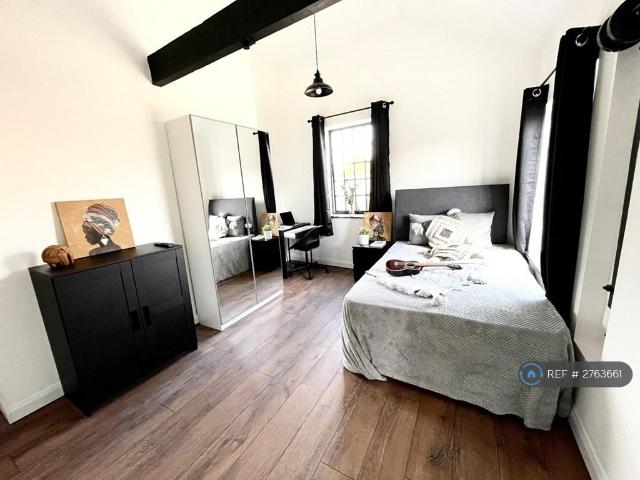 Room for rent in Phippsville, Northampton