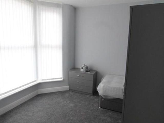 Room for rent in Claughton, Birkenhead