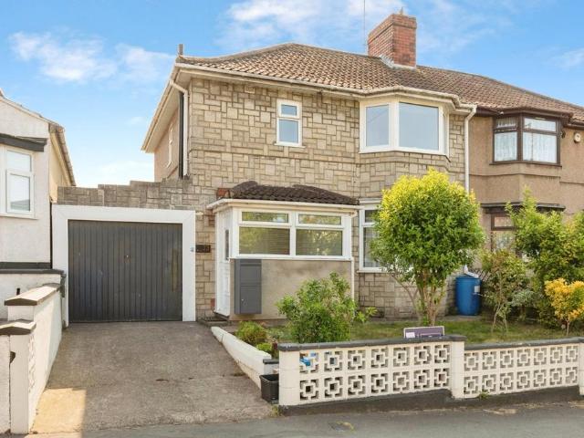 Room for rent in Feckenham, City Of Bristol