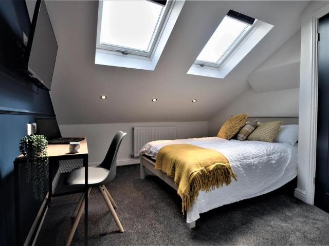 Room for rent in West Midlands