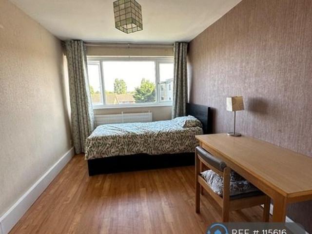 Room for rent in Mottingham, Isle Of Man