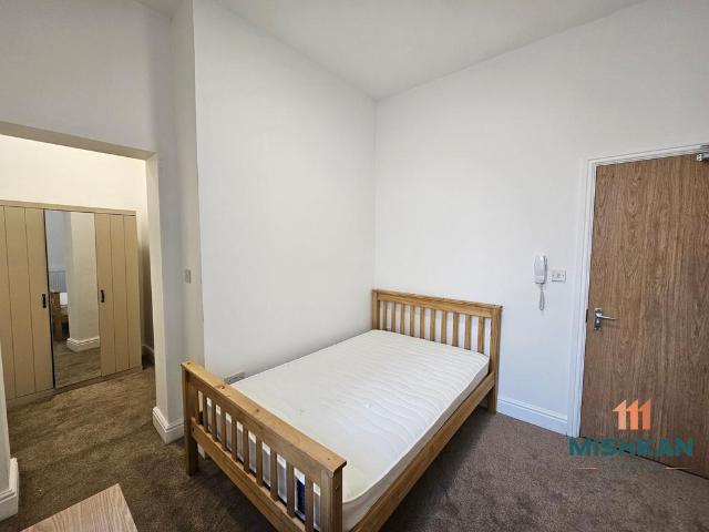 Room for rent in Gillar's Green, Eccleston