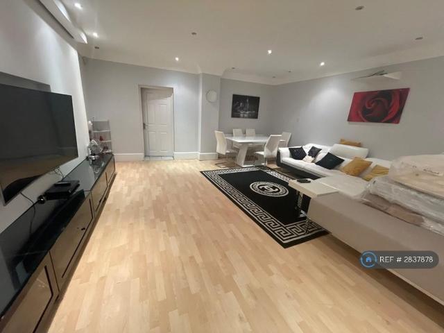 Room for rent in Newbury Park, Isle Of Man