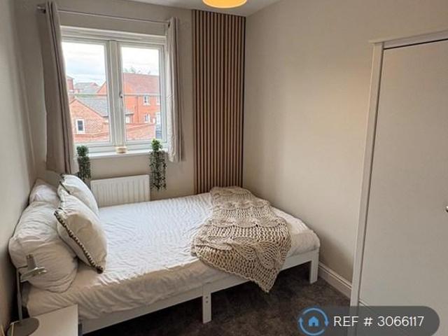 Room for rent in Norton-on-Derwent, York and North Yorkshire