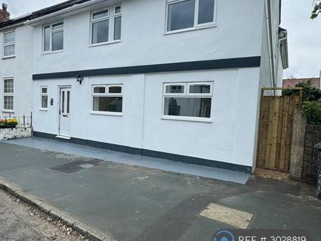 Room for rent in Purewell, Christchurch