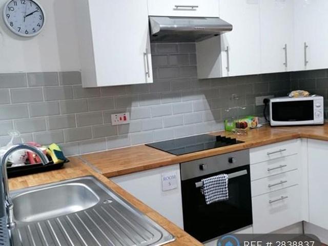 Room for rent in Aberavon