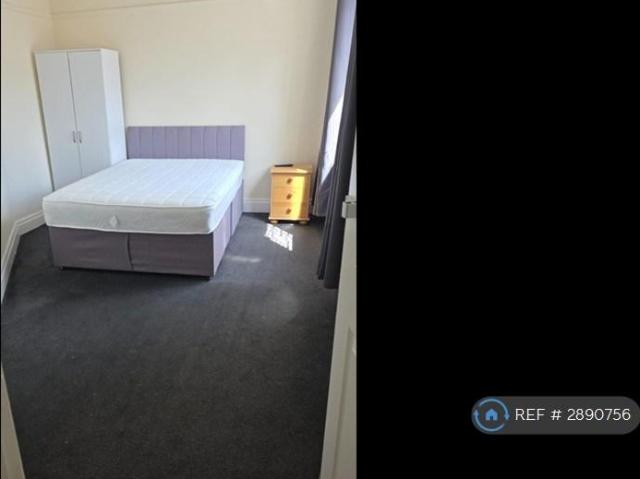 Room for rent in Eastmoor, West Yorkshire