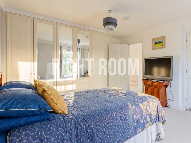 Room for rent in Elmsbrook, Evershot