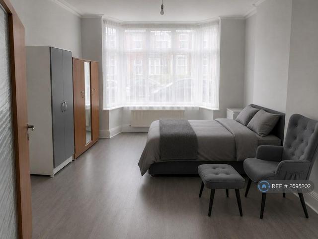 Room for rent in Moor End Green, Gravelly Hill