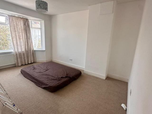 Room for rent in Horfield, Feckenham