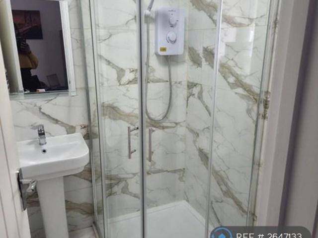 Room for rent in Tibbington, Tipton