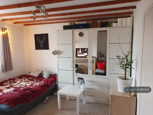 Room for rent in Reading