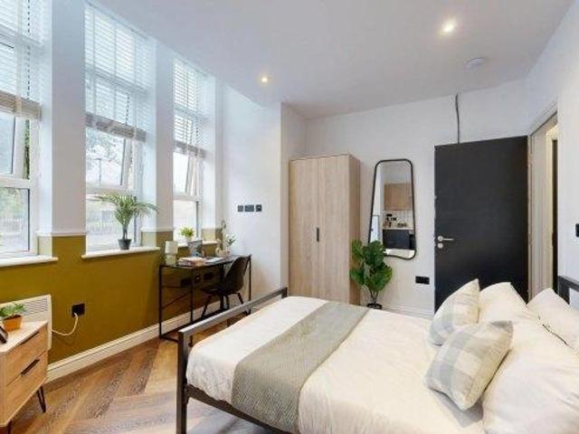 Room for rent in Georgia, Greater Manchester