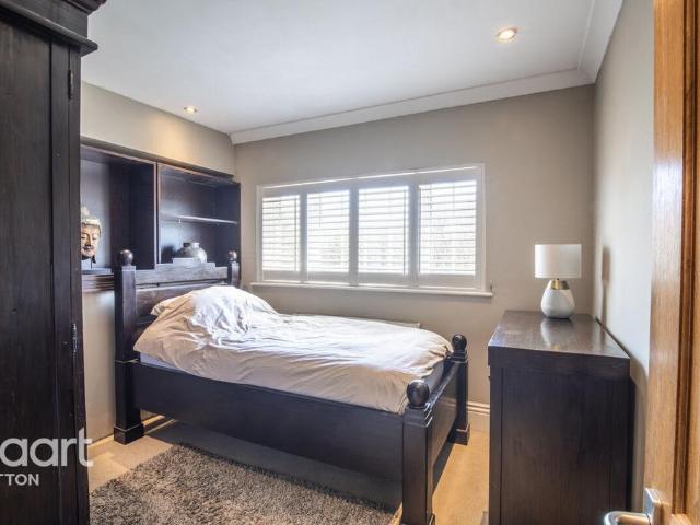 Room for rent in Carshalton Beeches, Greater London