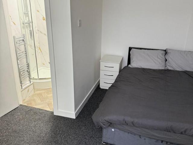 Room for rent in Greater London