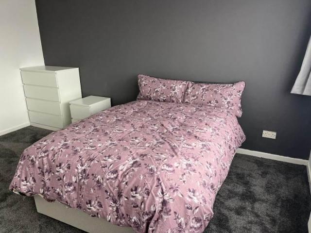 Room for rent in Great Linford, Milton Keynes