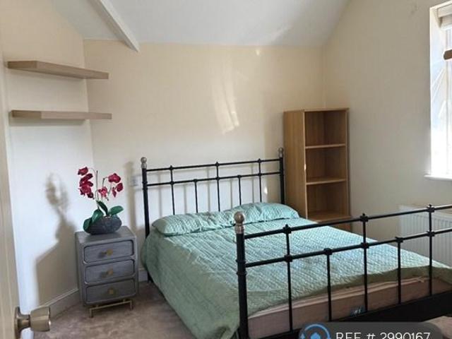 Room for rent in London Borough of Hillingdon, Greater London