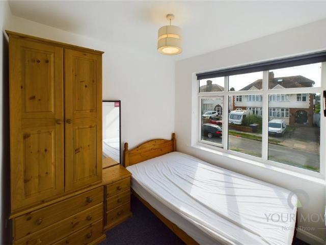 Room for rent in Far Cotton and Delapre, Northampton