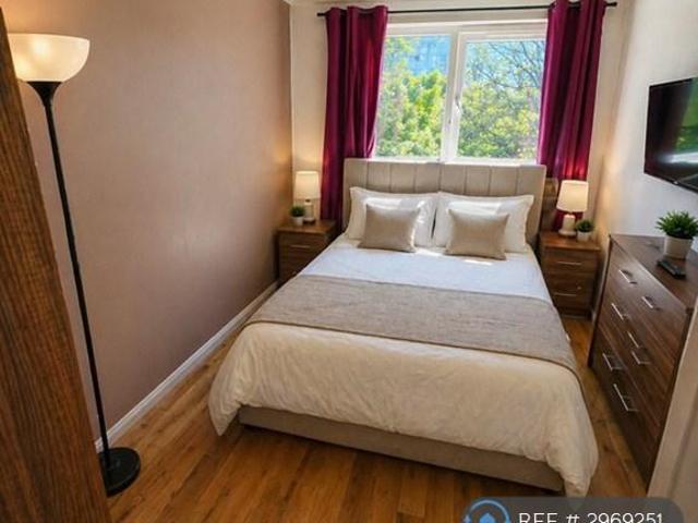 Room for rent in Wandsworth, Greater London