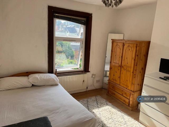 Room for rent in Abbey Wood, Isle Of Man