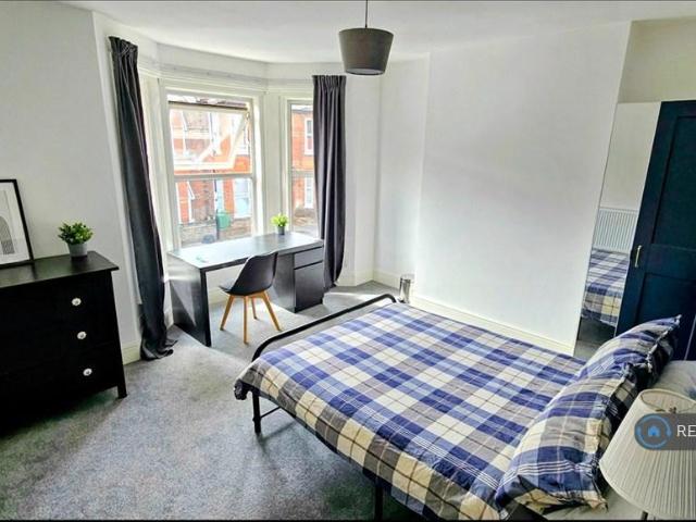 Room for rent in Portswood Park, City Of Southampton
