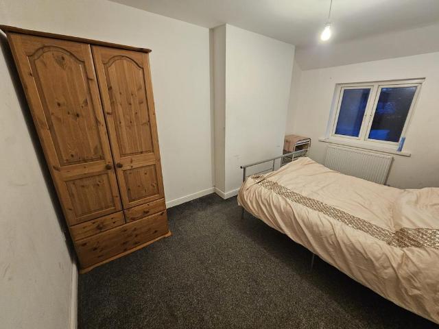 Room for rent in Catherine Cross, Darlaston